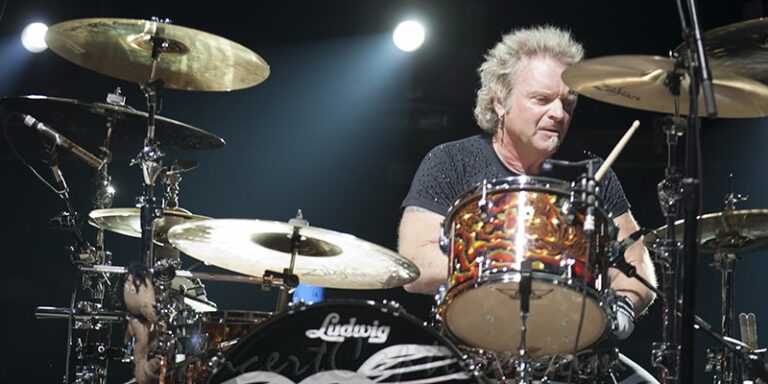 Joey Kramer Family Business Net Worth and Biography