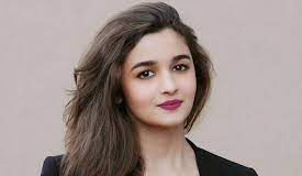 Alia Bhatt Biography, Age, Height, Model and Boyfriend