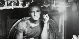 Marlon Brando Biography