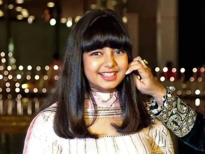 Aaradhya Bachchan Biography and Family and School Aaradhya Bachchan Biography